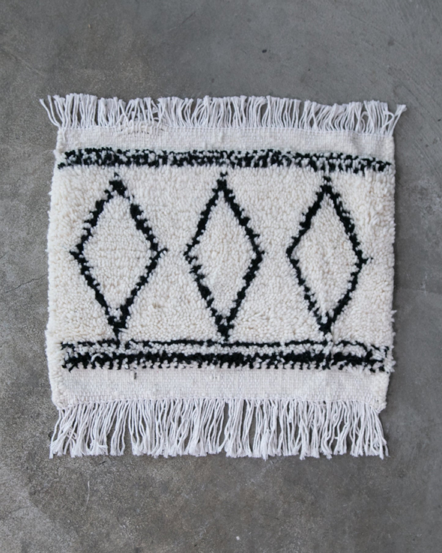 BENI OUARAIN / Black