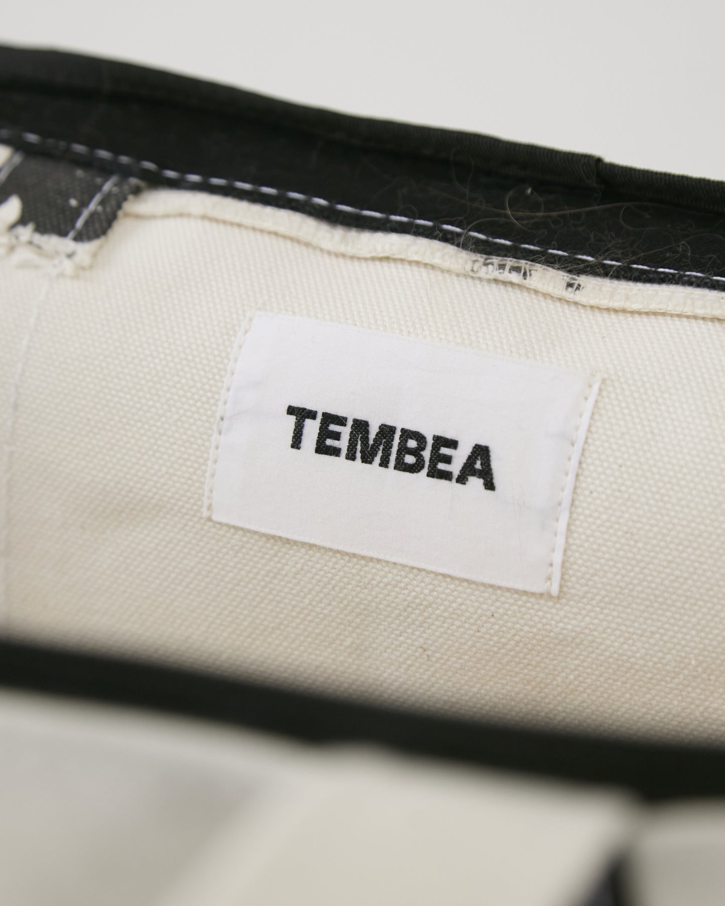 CARRY TOTE BAG
