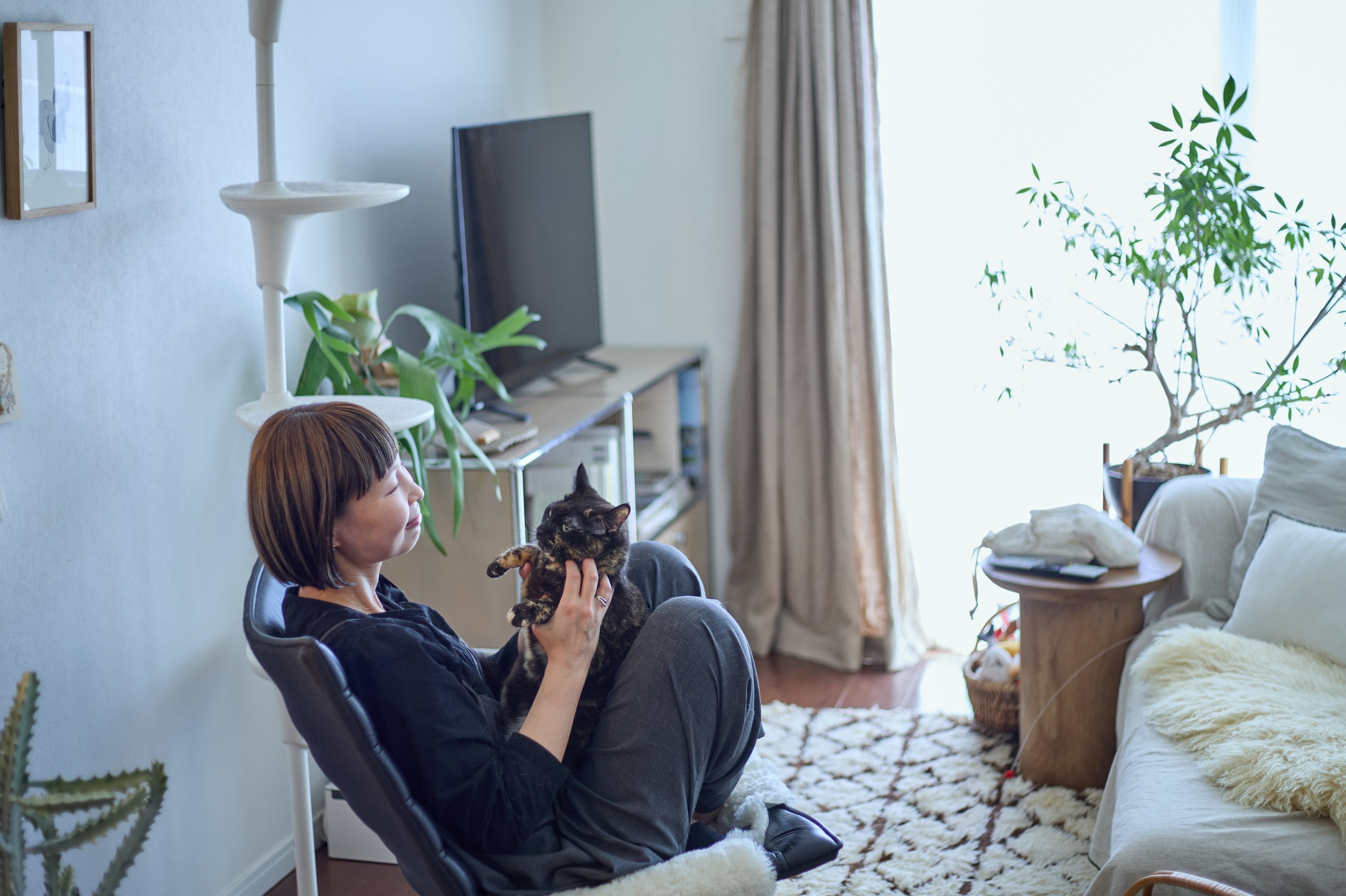 My Cat, My Home #01  |  猫と私の“好き”が重なる場所。