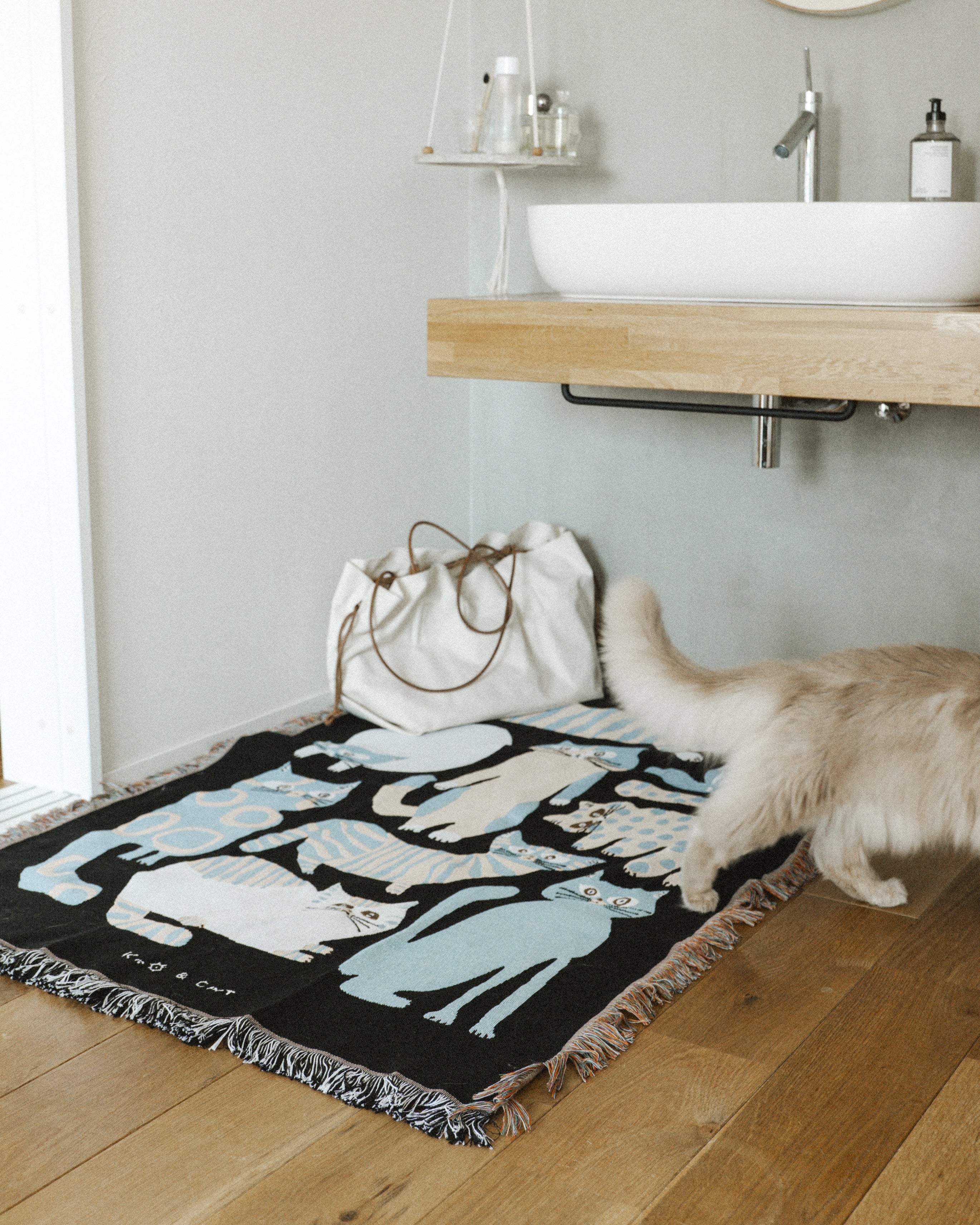 MULTI BLANKET “nekomoyou” / 坪井香保里