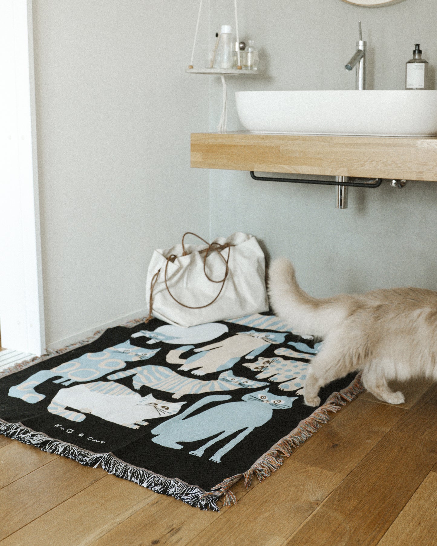 MULTI BLANKET “nekomoyou” / 坪井香保里