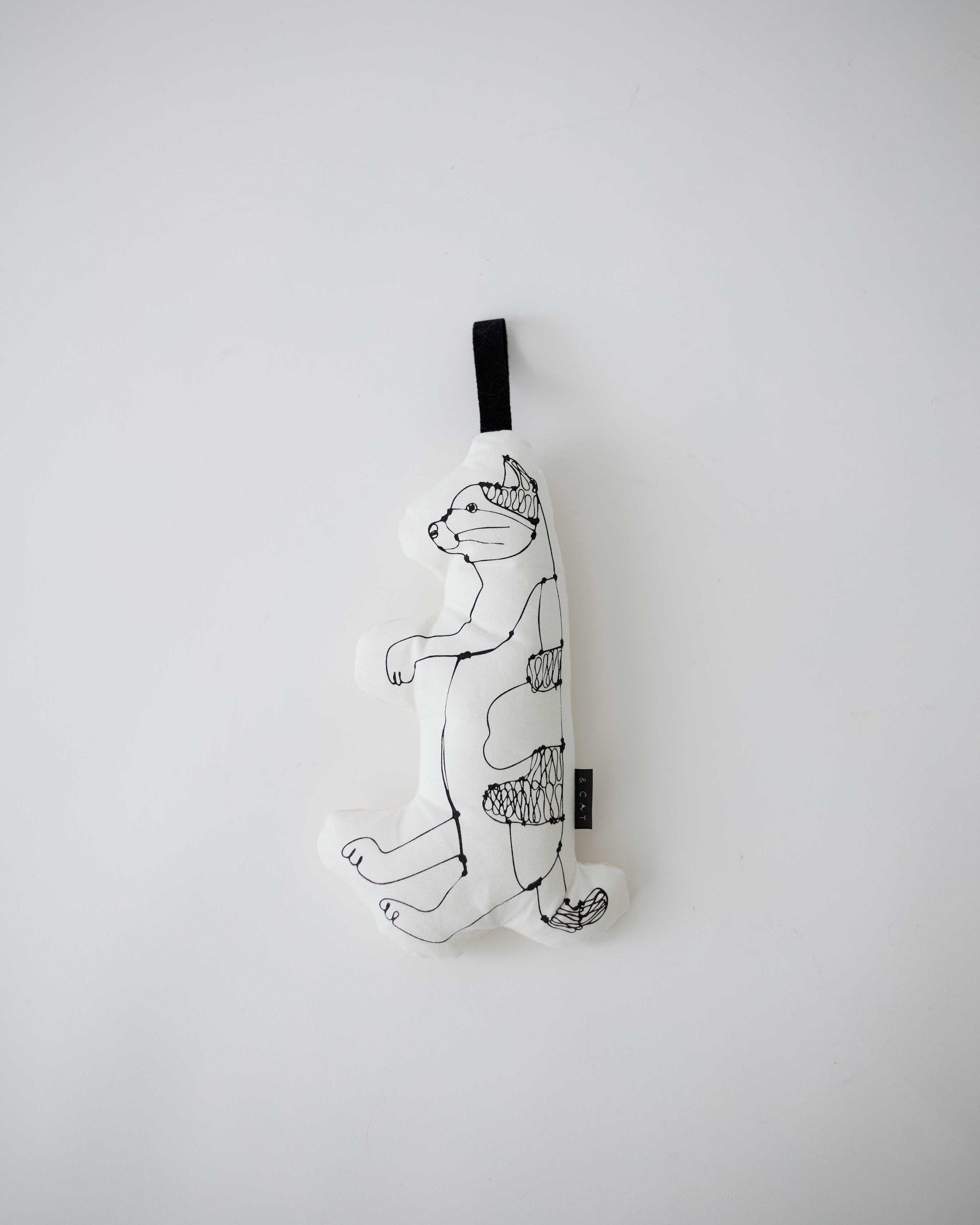 HAyU × &CAT 猫とアートが遊ぶケリケリ「KERI KERI」日本製おもちゃ