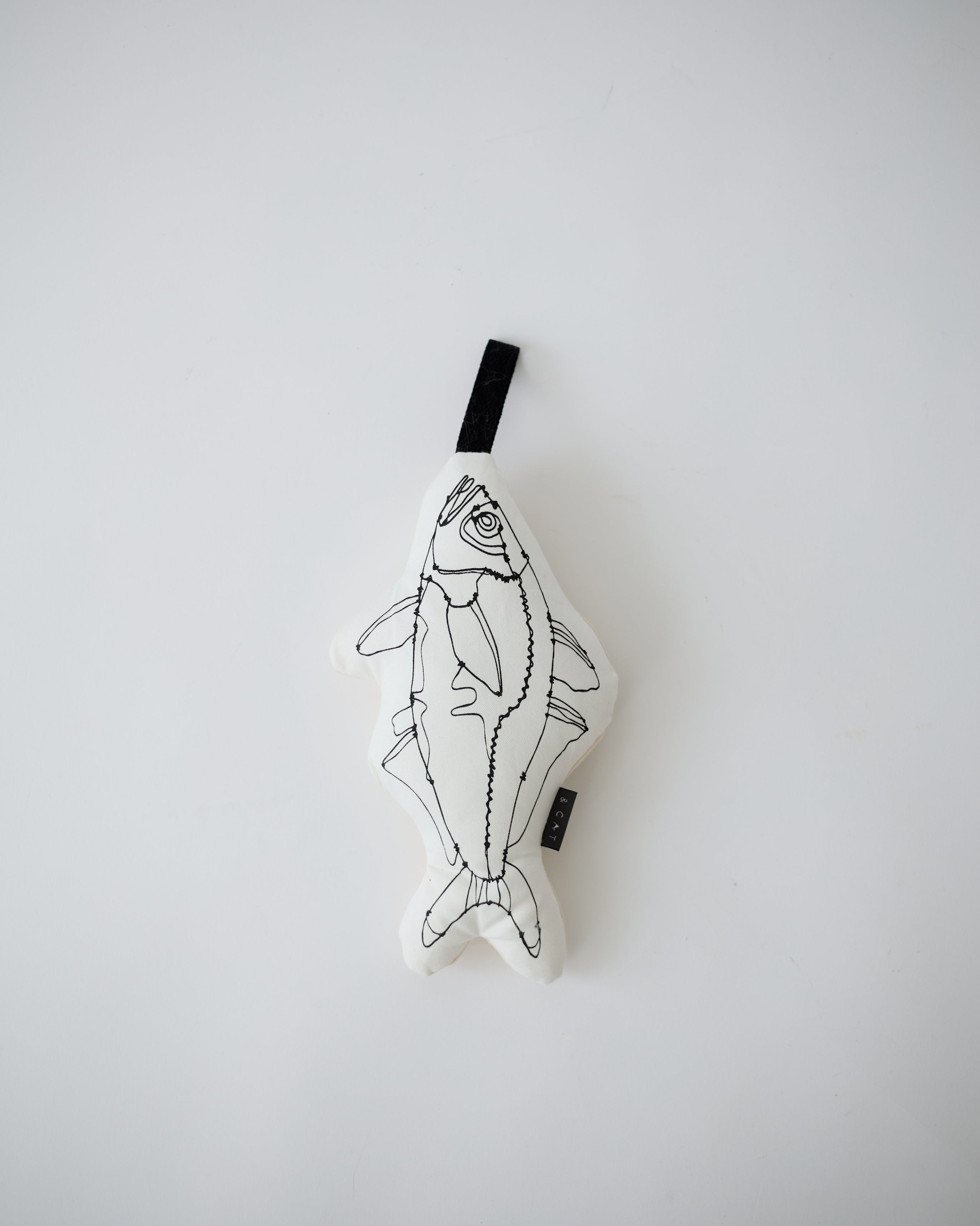 HAyU × &CAT 猫とアートが遊ぶケリケリ「KERI KERI」日本製