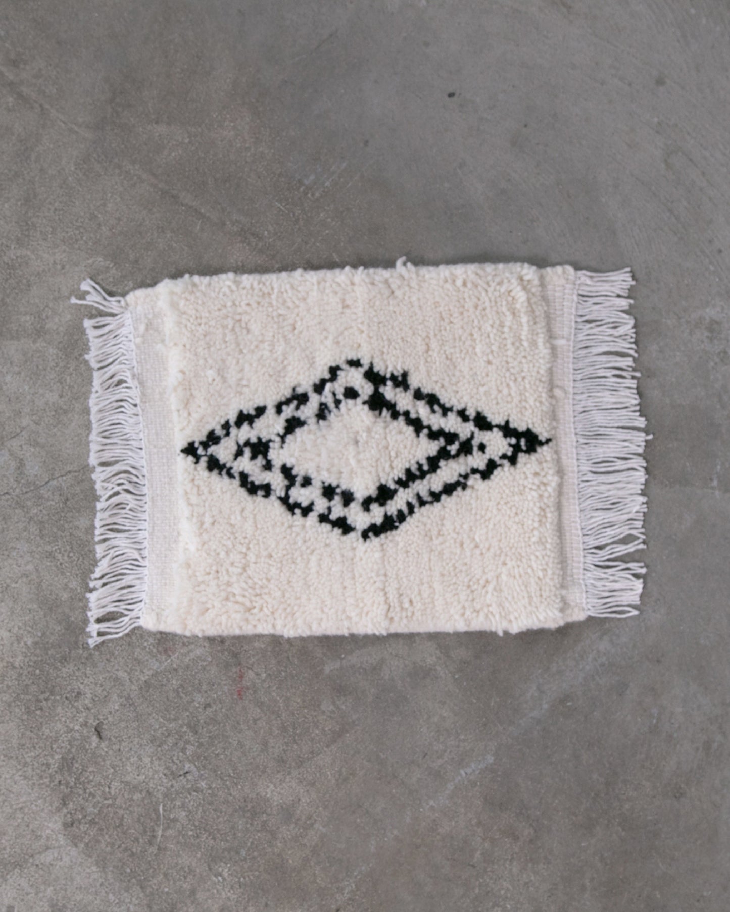 BENI OUARAIN / Black