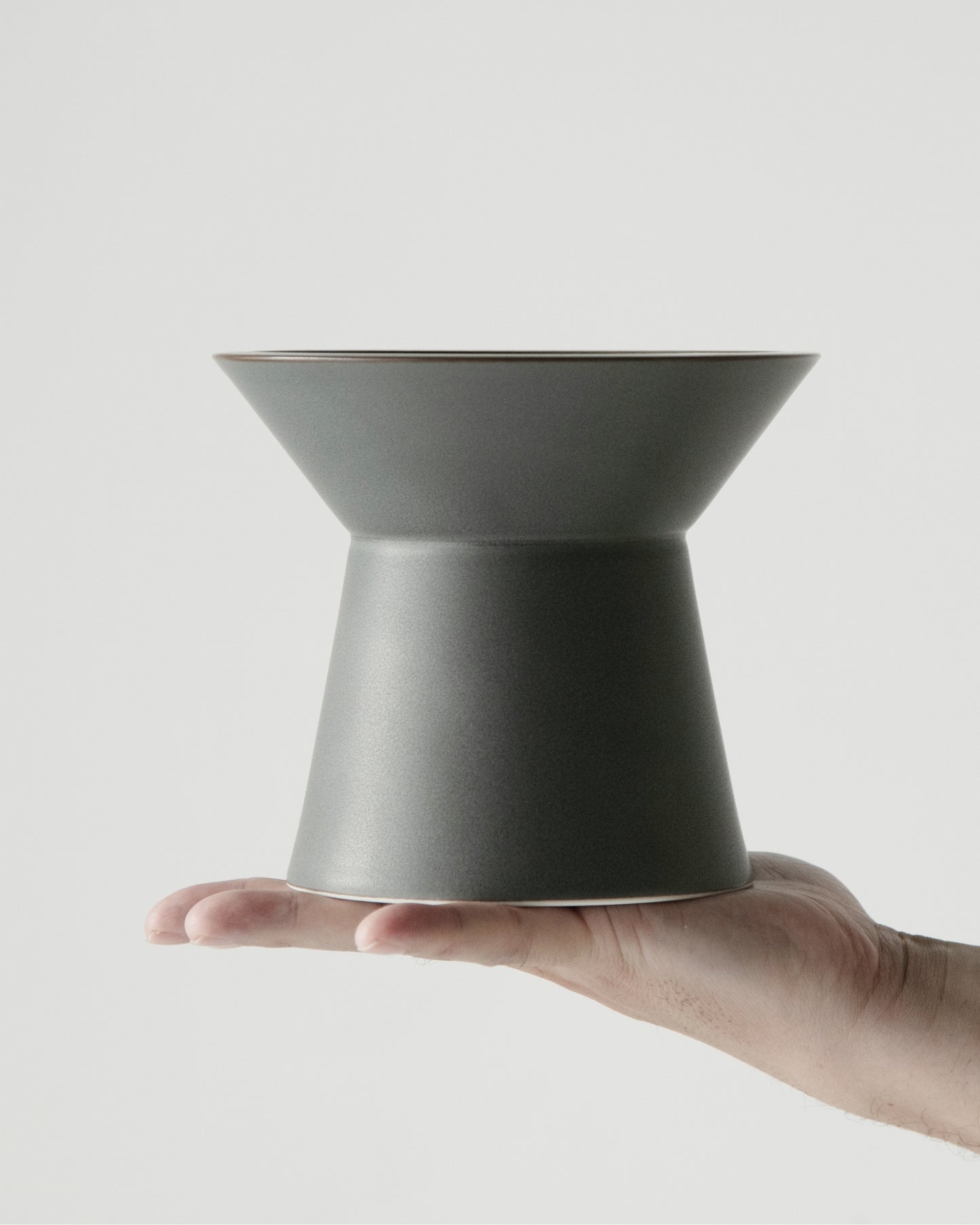 CHALICE / 消炭（ダークグレー）【アウトレット品】