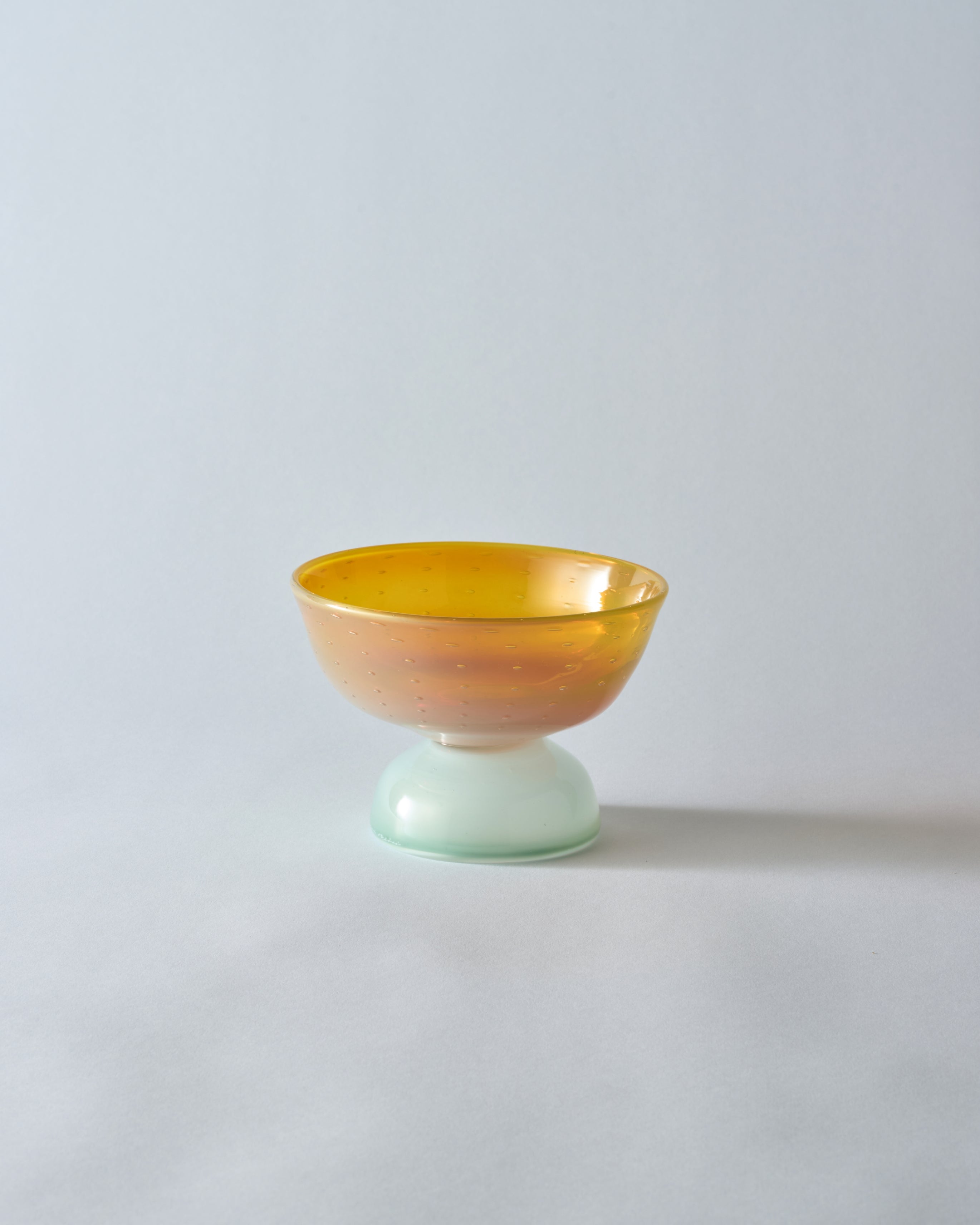 UTSUROI / glass bowl｜吹きガラス作家・野尻恵美とつくる“時間の