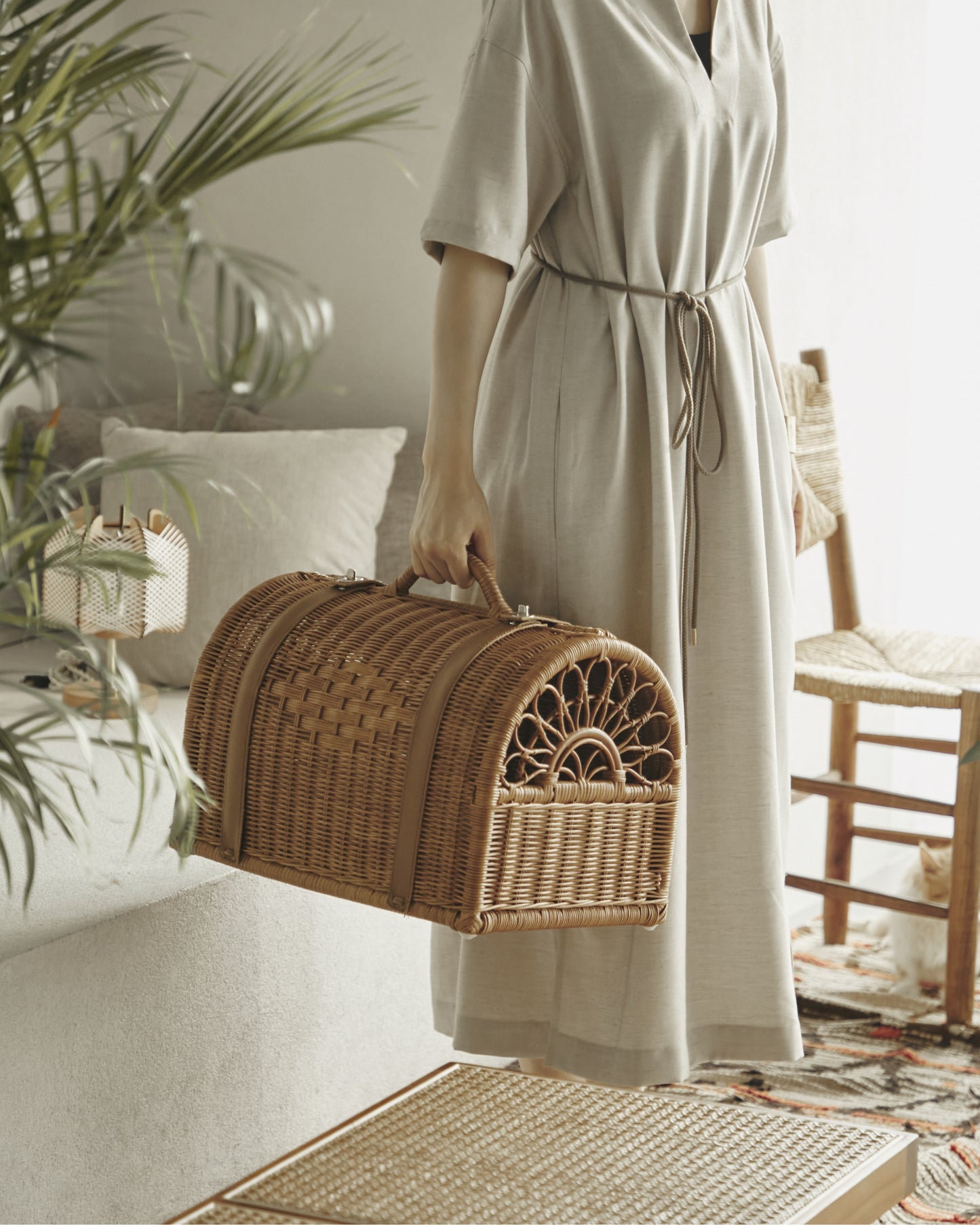 RATTAN CARRY BAG