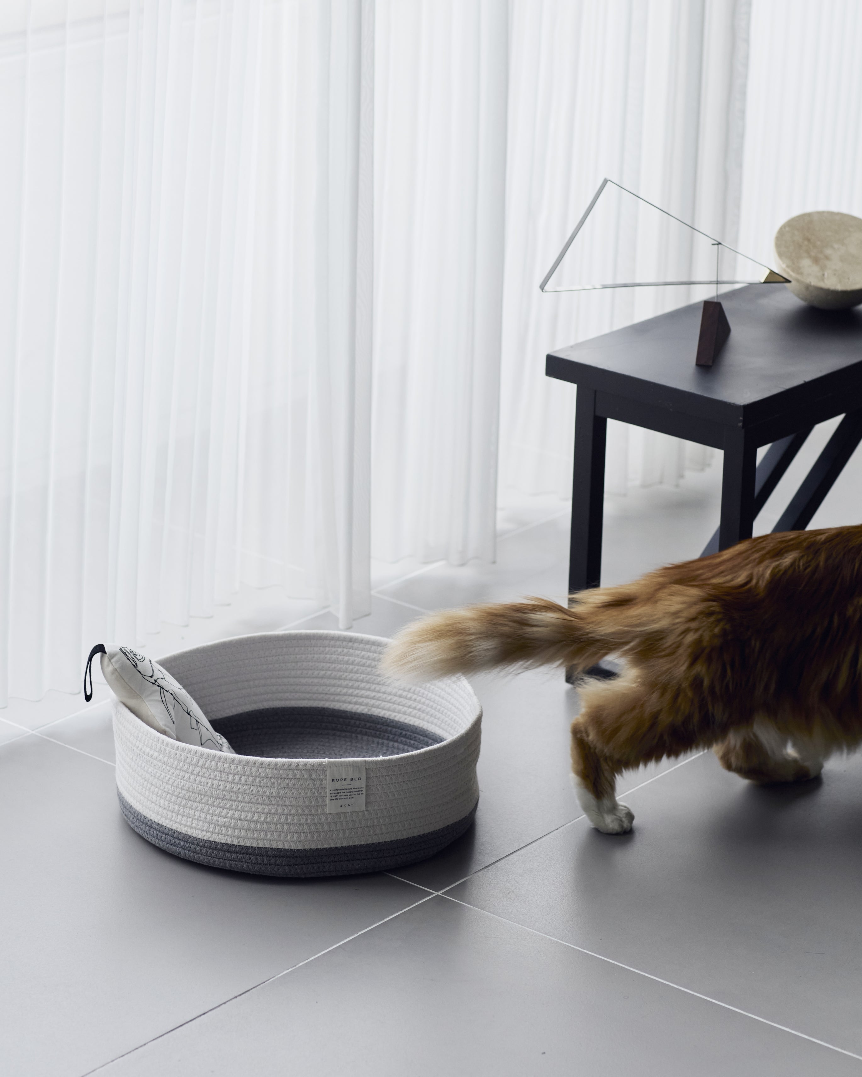 ROPE BED