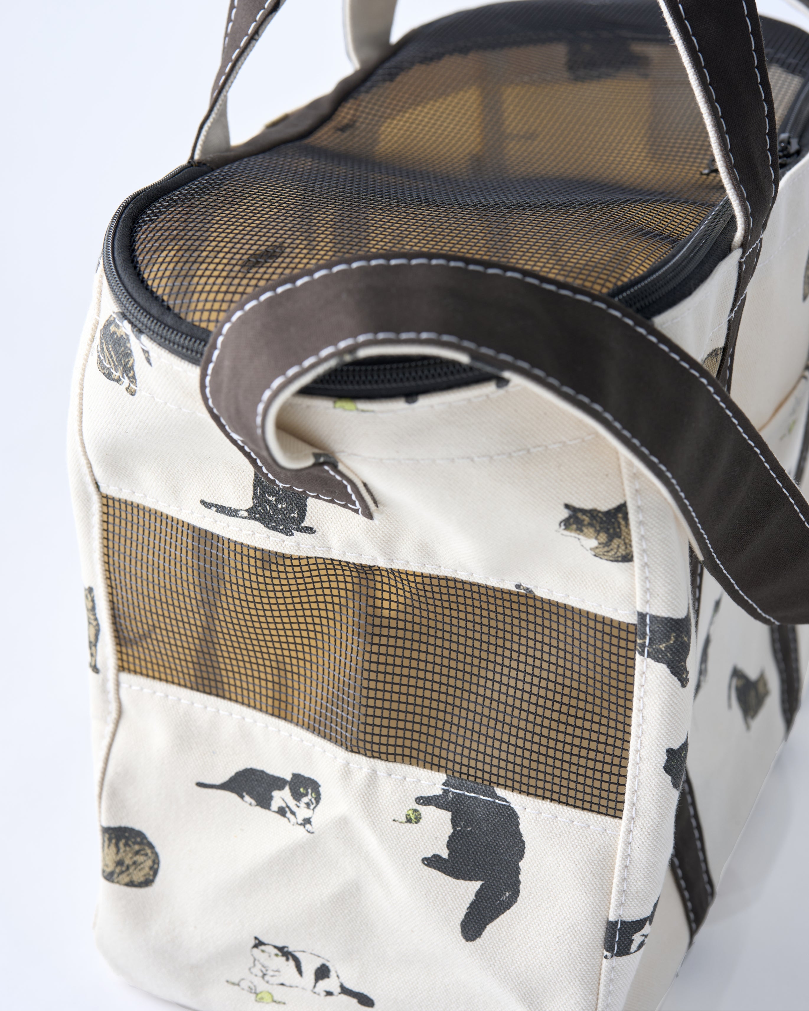 CARRY TOTE BAG ｜ TEMBEA × &CATの猫用キャリーバッグ。通院や