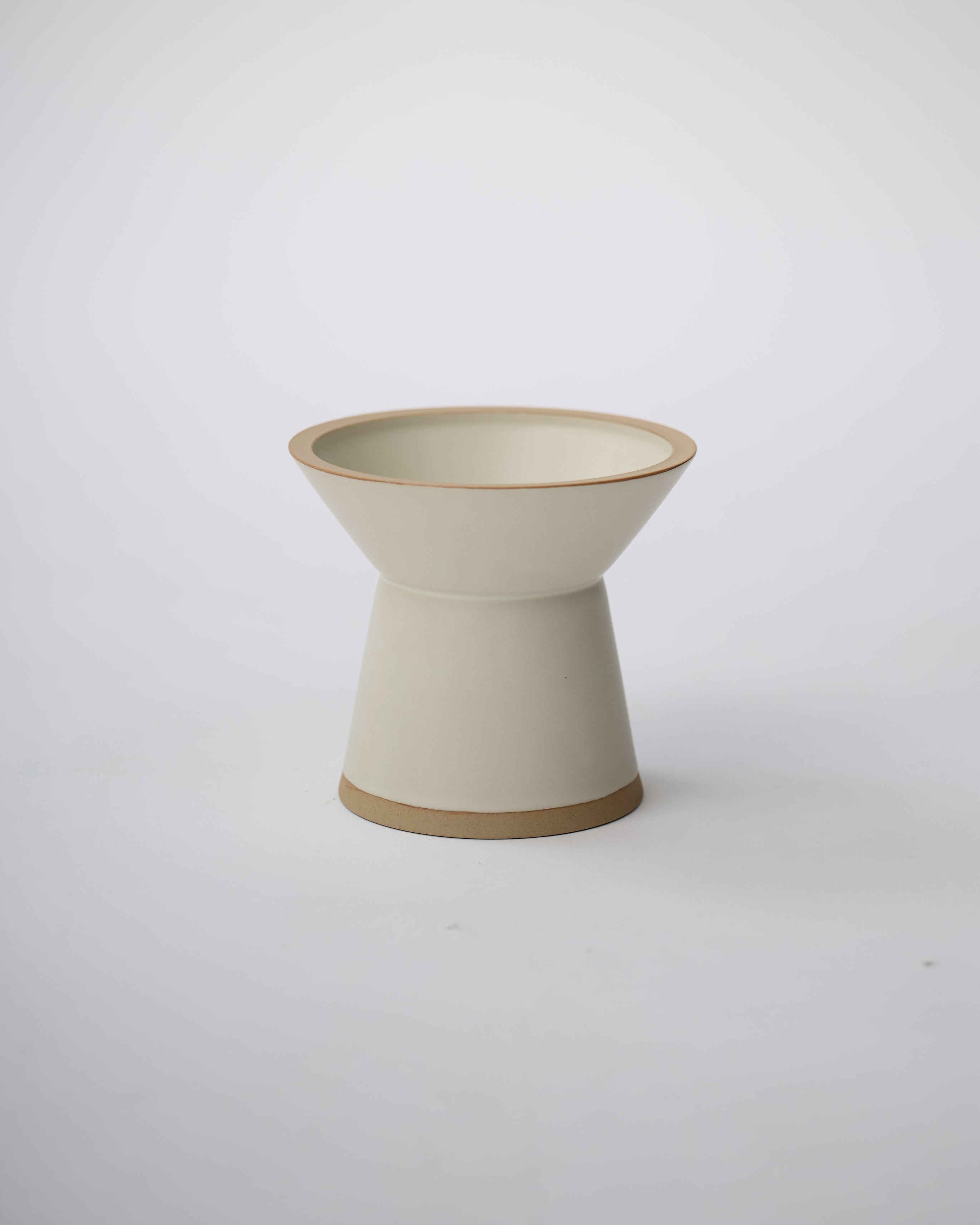 CHALICE｜獣医師監修で国産・美濃焼のシンプルデザインの猫用フード